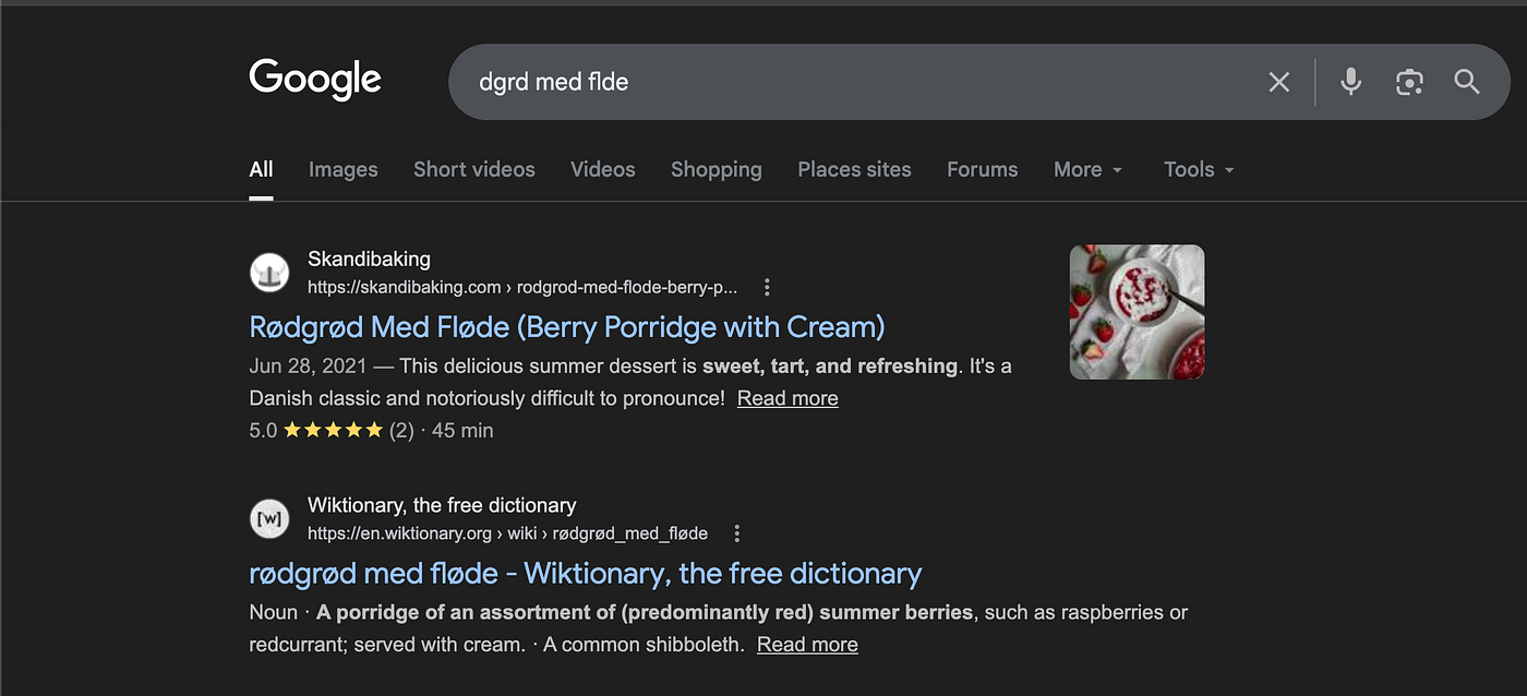 Web browser showing Wikipedia page for 'rødgrød med fløde'.