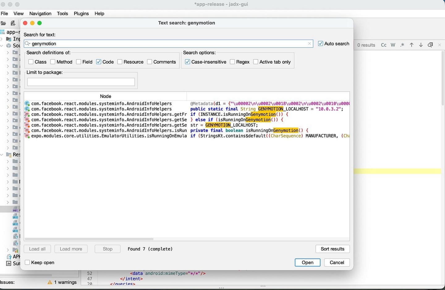 BlueStacks emulator running ClosetMate app, indicating no emulator detection.